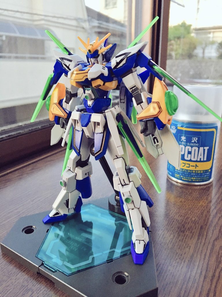 トップコートは光沢にしました