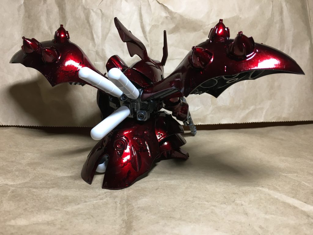 怪物的なプロポーションが非常にカッコいいですね！