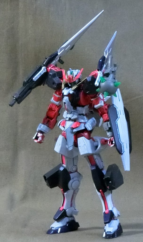 アストレアにランナーの都合上付属するGNロングブレイド・ショートブレイドもついでに装備。