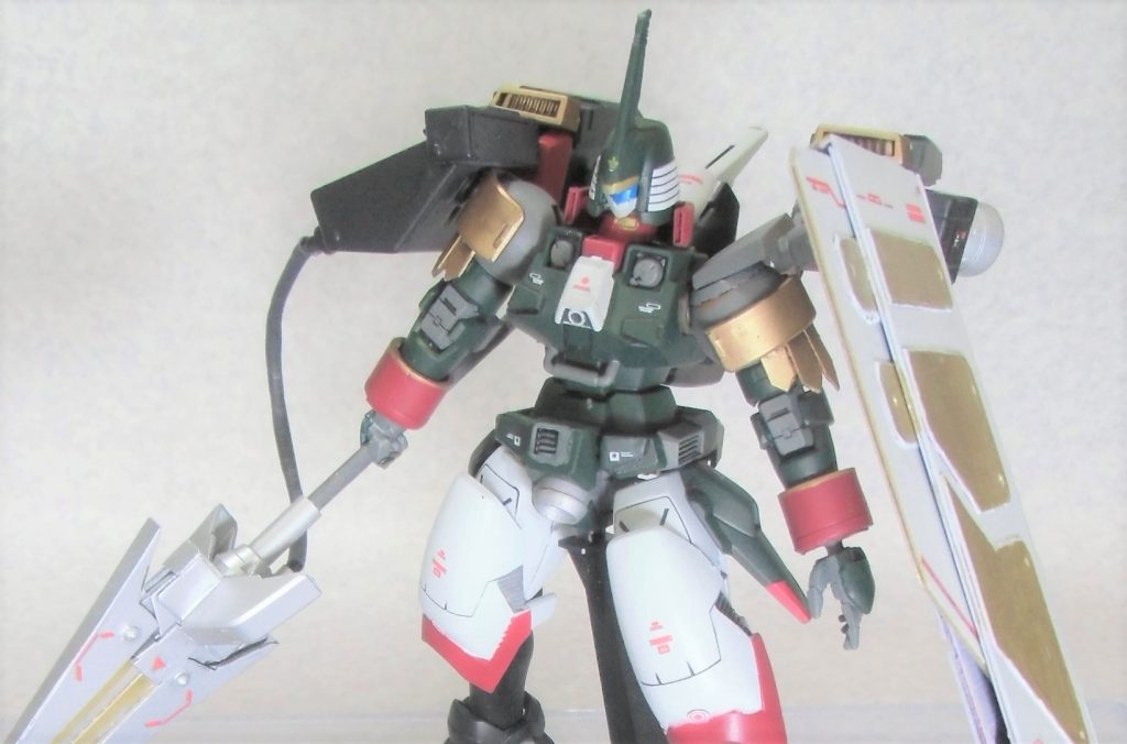 今回はプラ板で武装を作る練習を兼ねて作成しましたあが、自作するのは面白いけど、きちんと作るのはすごく難しいと思いました…。