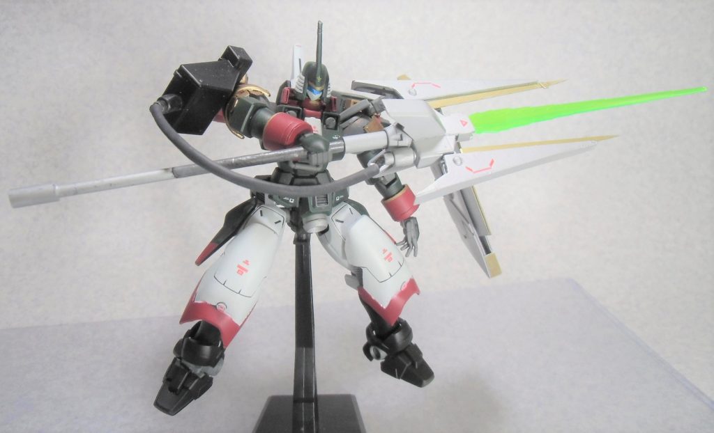 プラネイトディフェンサーを突破したのちにランスを展開。大出力のビームランスでビルゴのガンダニュウム合金を粉砕するという設定。