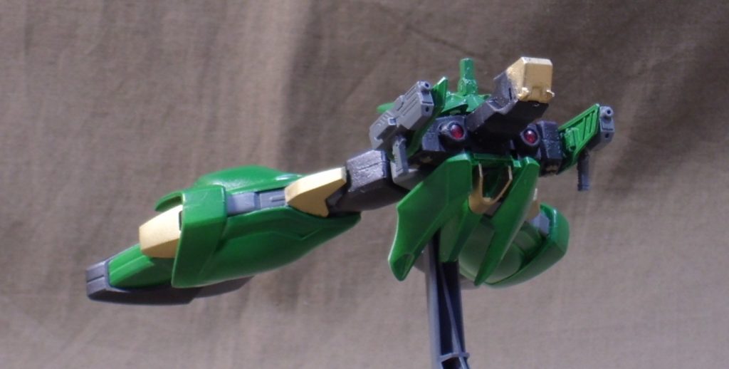 バウ・ストライカー。ビームライフルショーティーを装備して単独の攻撃力を高めている。