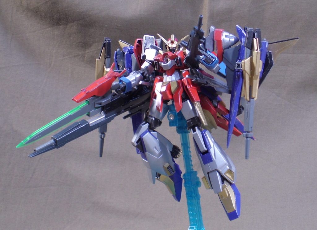 合体するとAGE-ΖOOライザー（トゥーハンドレッドライザー）へ！