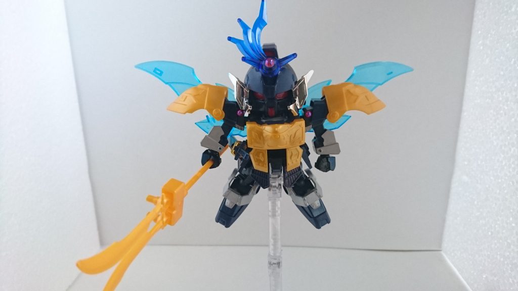 ・おまけ
ブルーディスティニー1号機の胴体をそのまま張り付けているので馬岱ガンダムの鎧も取り付けるなんちゃって鎧換装システムを搭載しています。
以上となります。ご覧頂きありがとうございました。
よろしければ感想・評価のほどをよろしくお願いいたします。