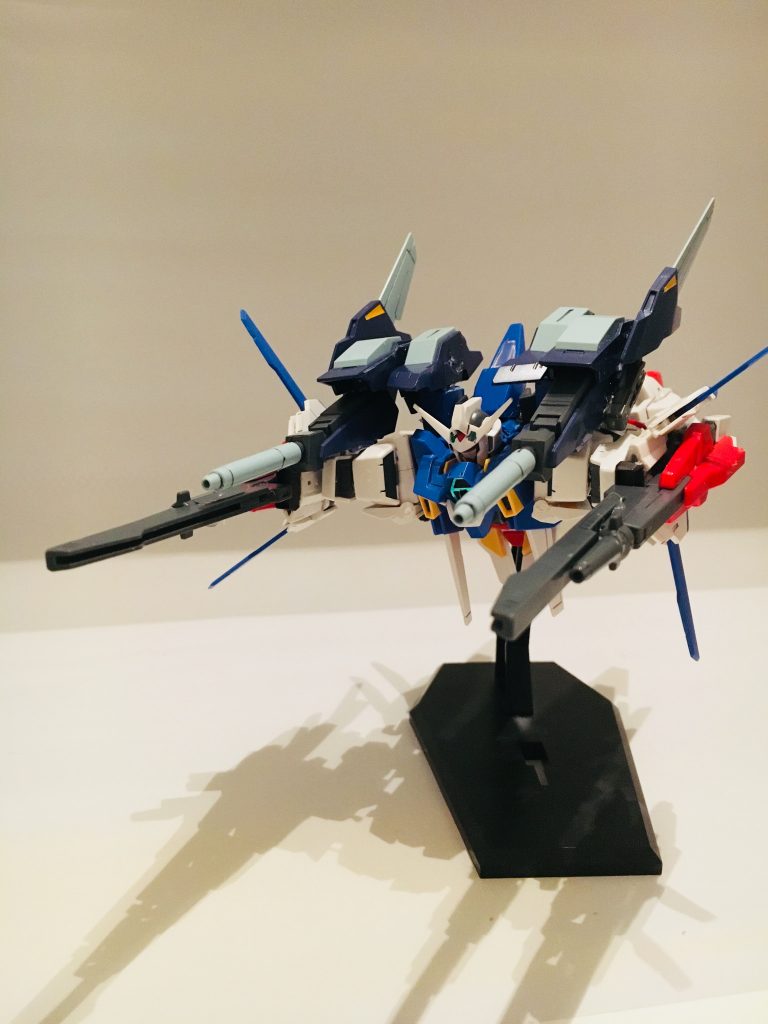 ちゃんと変型できます。