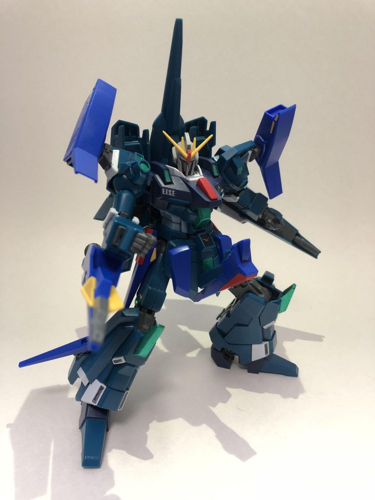 未塗装なのでパッチワーク的な感じが出ています笑
この色はこれで好きかも…