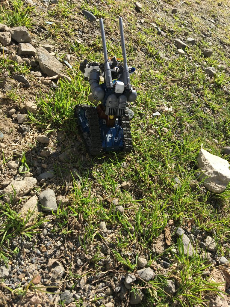 ……ちなみに、モビルカカシはあくまでもモビルスーツの形を模し、AIも搭載した「カカシ」なので、成長はしない。
だが、「和破」がえらく気に入った様子だったので、そのまま連れて行かせた。
元気でやるんだよ。和破。……
オッパニ先生の論文は以上です。
ご高覧、ありがとうございました。
出典:『ガンタンクとは。』『麗しき世界 〜ガンタンク編〜』『なぜなにガンタンク』