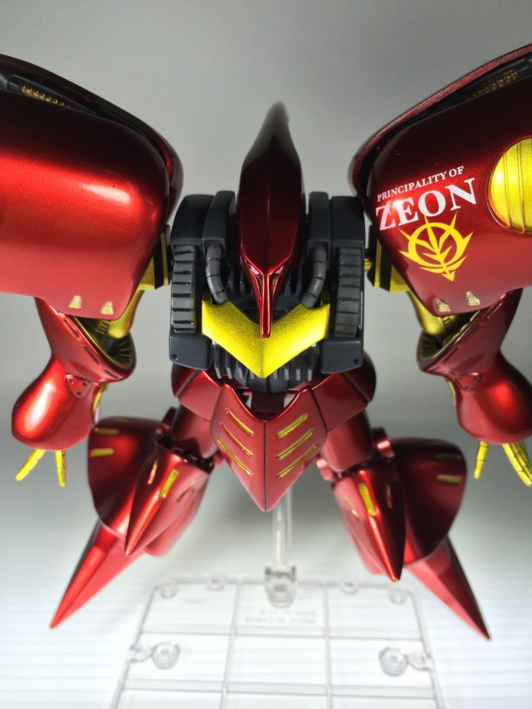 reviveより初期の方が好みです。
目つきが悪そうで良い。