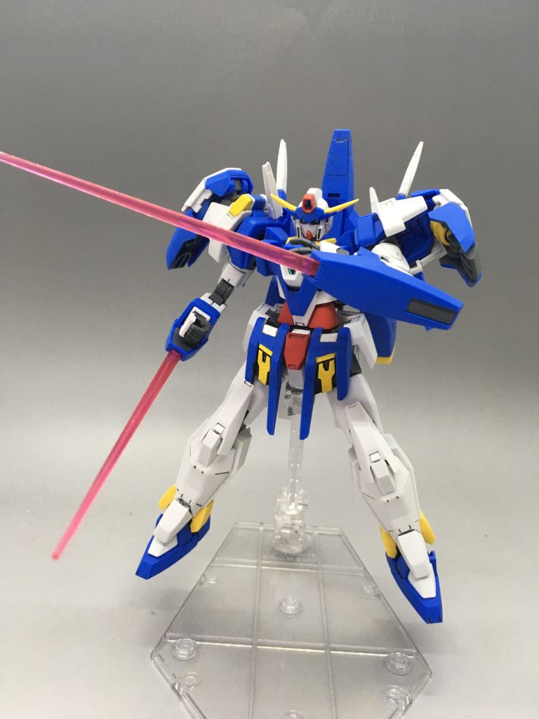 武装はサーベルとシグマシスライフルのみ。