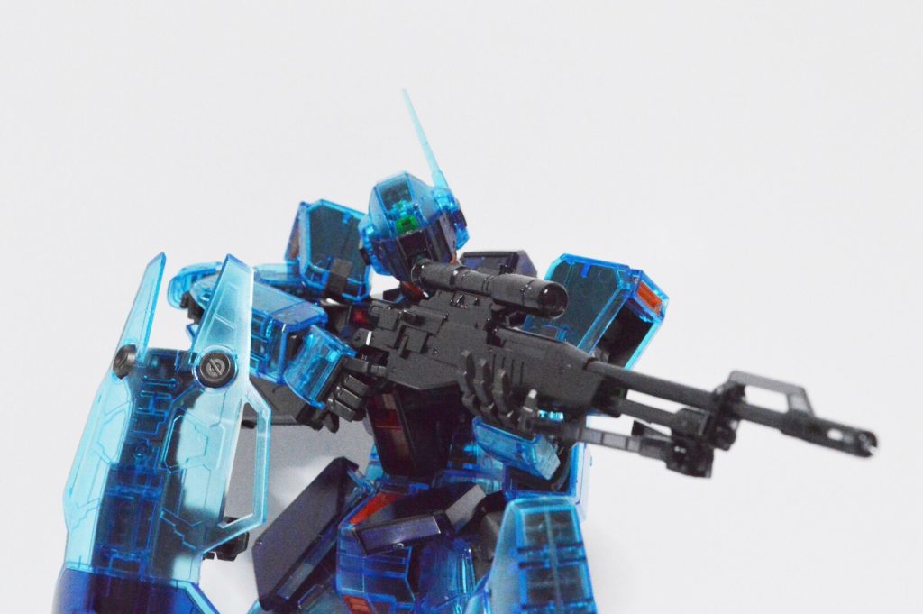 光を多く当てると本当に映えるキットでした。