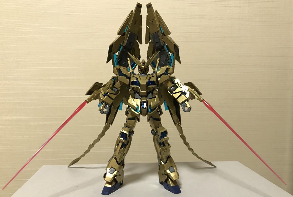 トンファー基部は塗装の影響でガチガチになってるので動かす時少し怖いです…