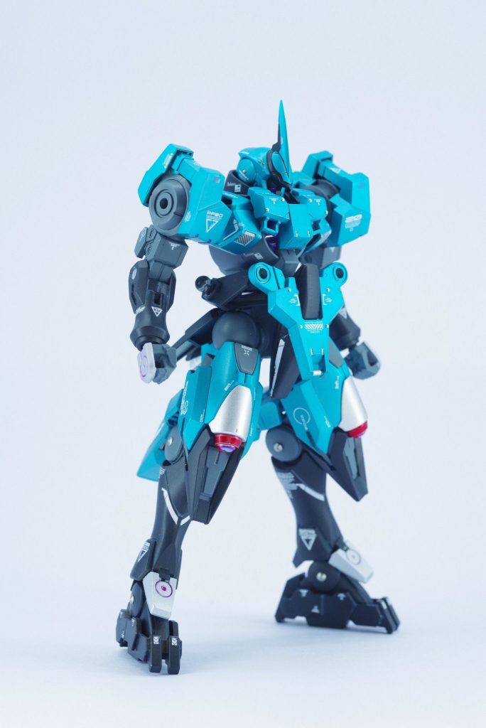 プロポーションはこんな感じです
通常のストライカージンクスと比べて少し大きめになったと思います