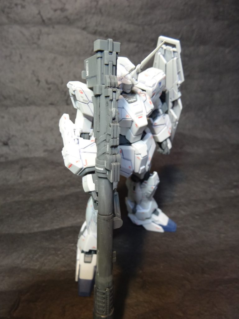 HGUC ユニコーンガンダム [UM]–3枚目/制作者：Atz