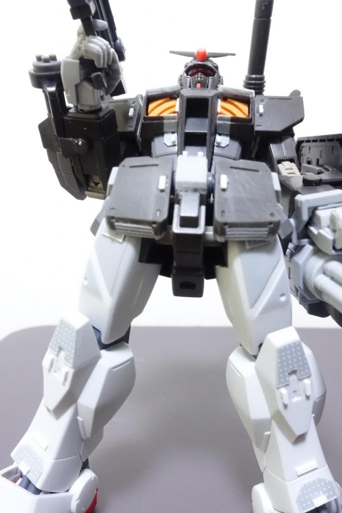 個人的にお気に入り工作『スカートアーマーへの機能追加』今回はラジエーターのイメージ。徒歩移動するMSって股関節すごい熱持ちそうですよね。