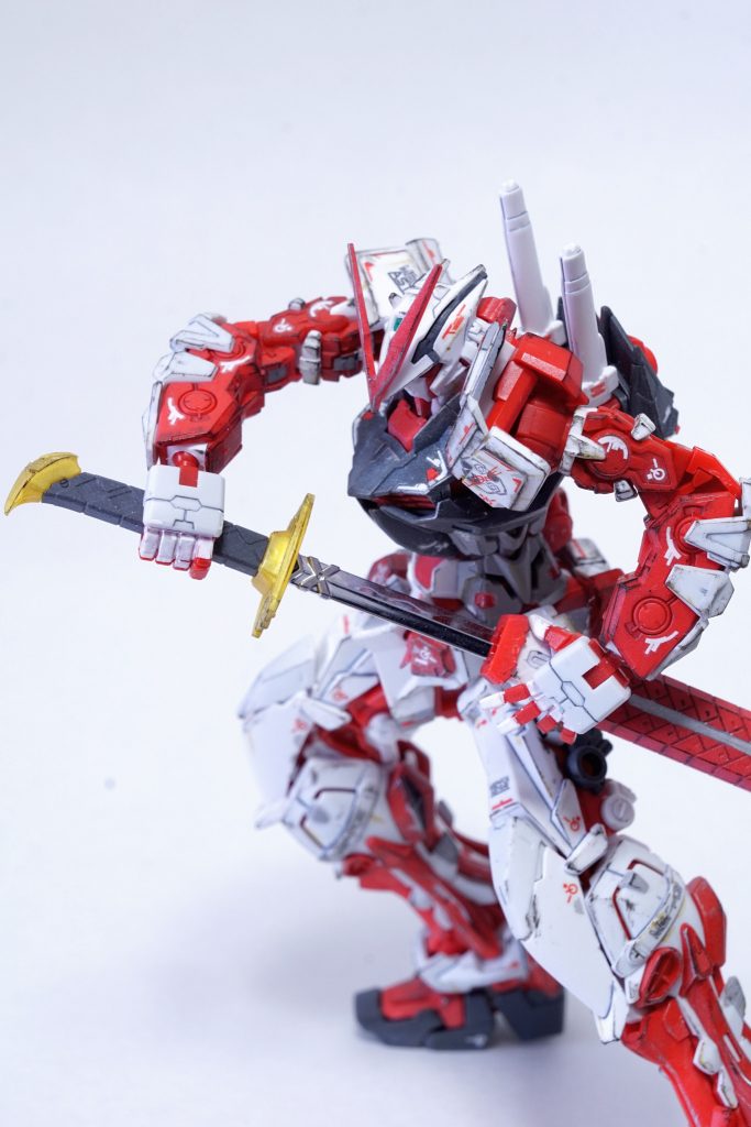 最近発表されたハイレゾ風のポージングです