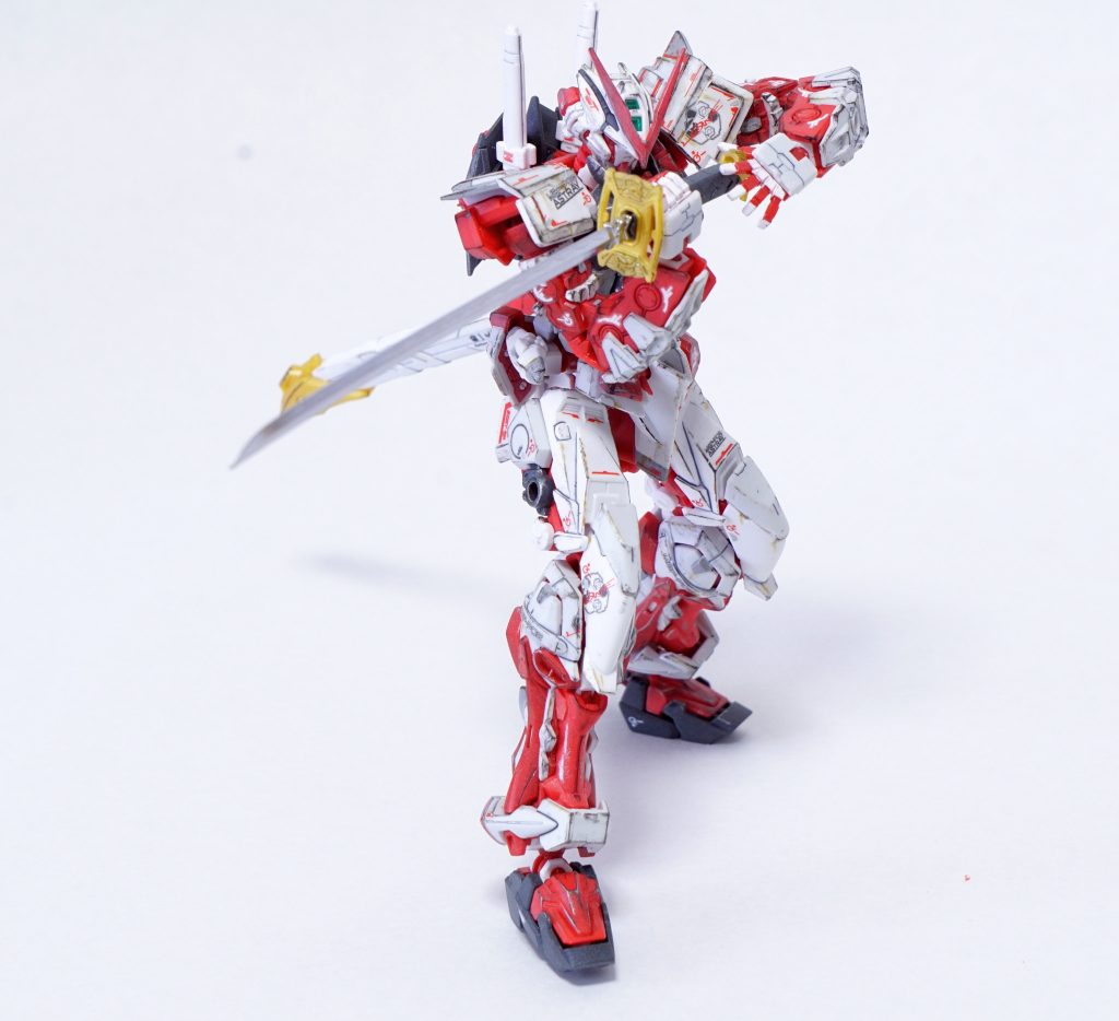 メタルビルド風のポージングです