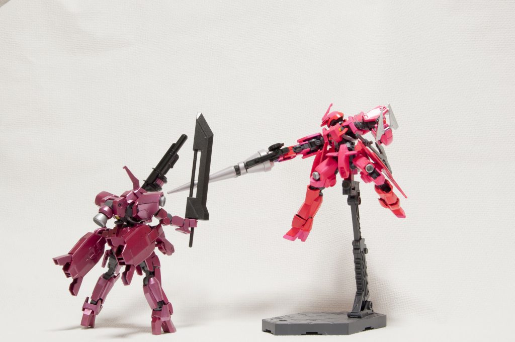 何となく自作アイン専用シュヴァルベ・グレイズとツーショット。