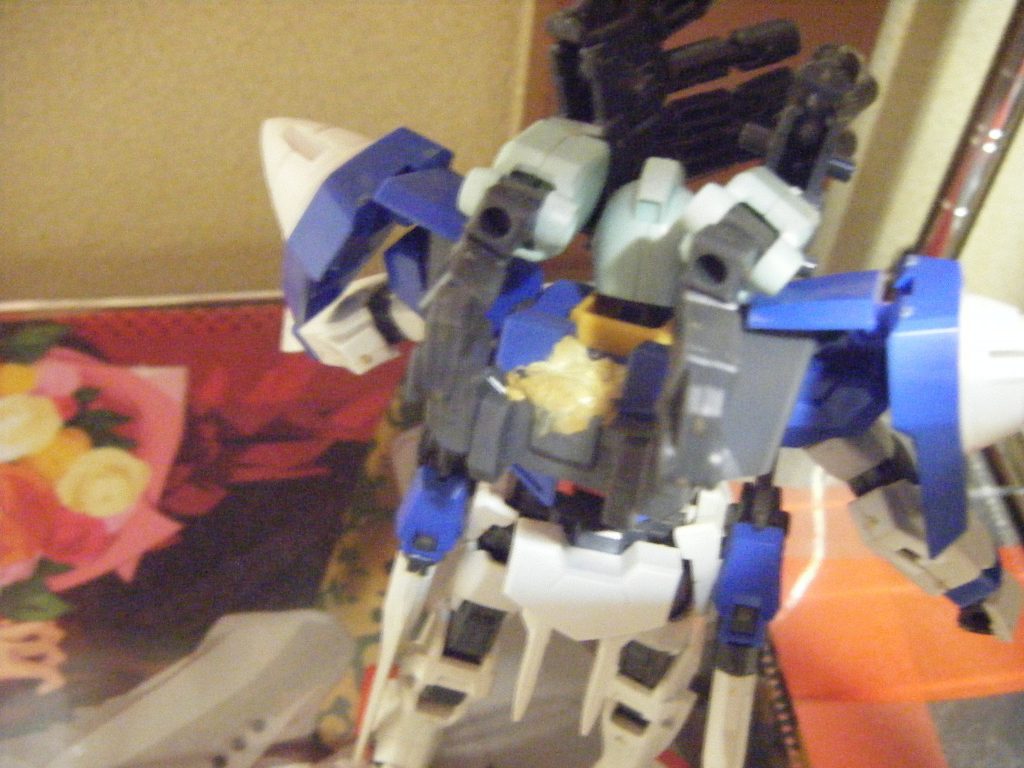 あの頃は、痛かったな～＾＾；；ガムテで、固定してるんすよね、これOTZ