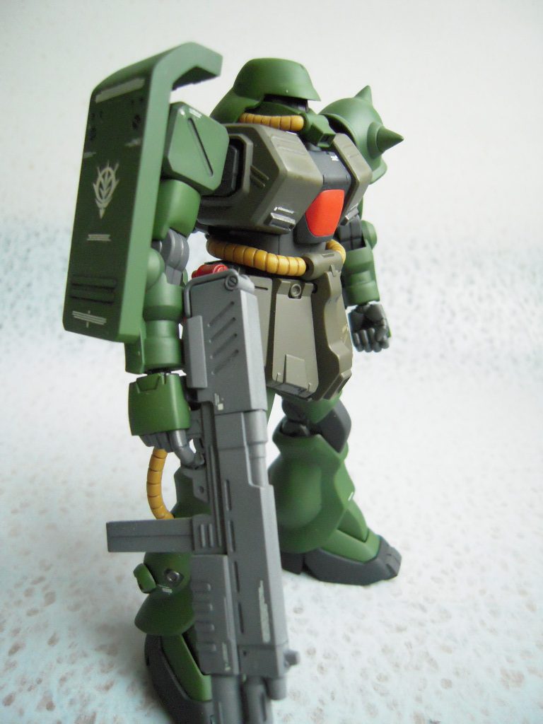 HGUC ザクII改–6枚目/制作者：Atz