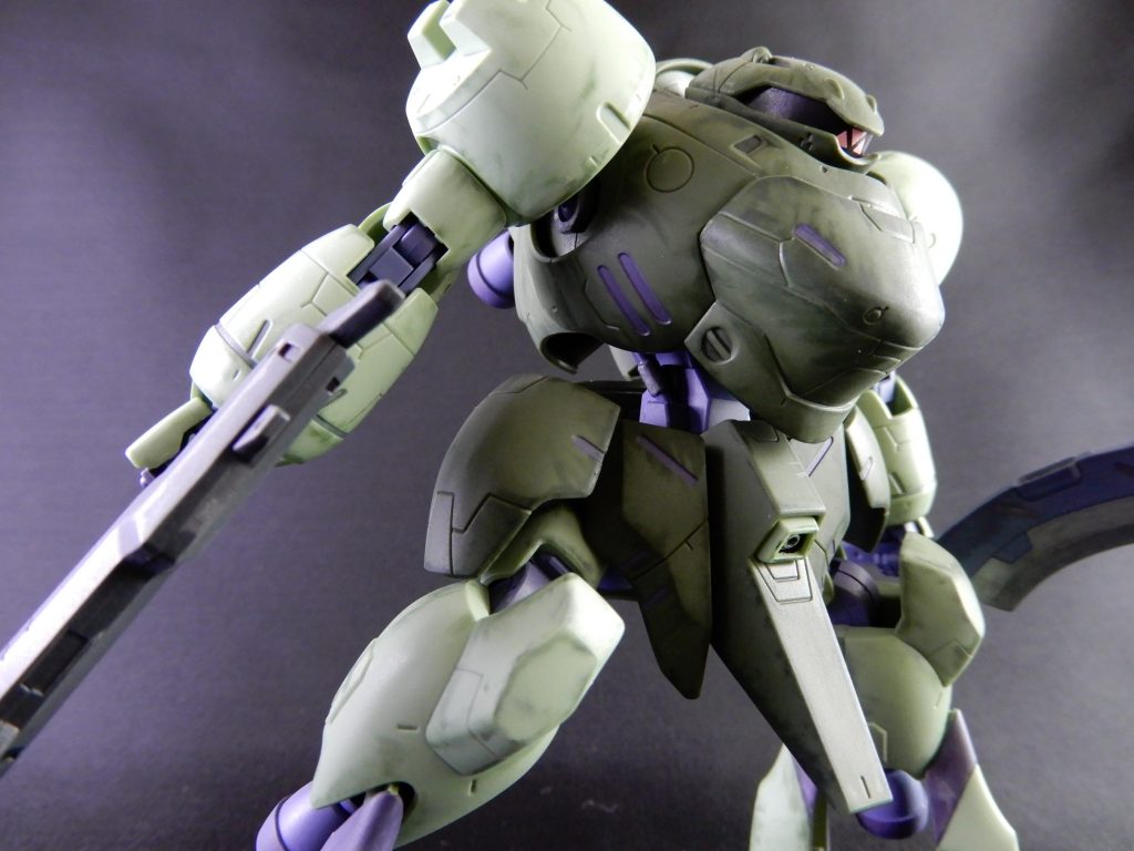 スミ入れはグレーで行いましたが素直に黒で良かったかも知れませんね…ごめんねマロン…