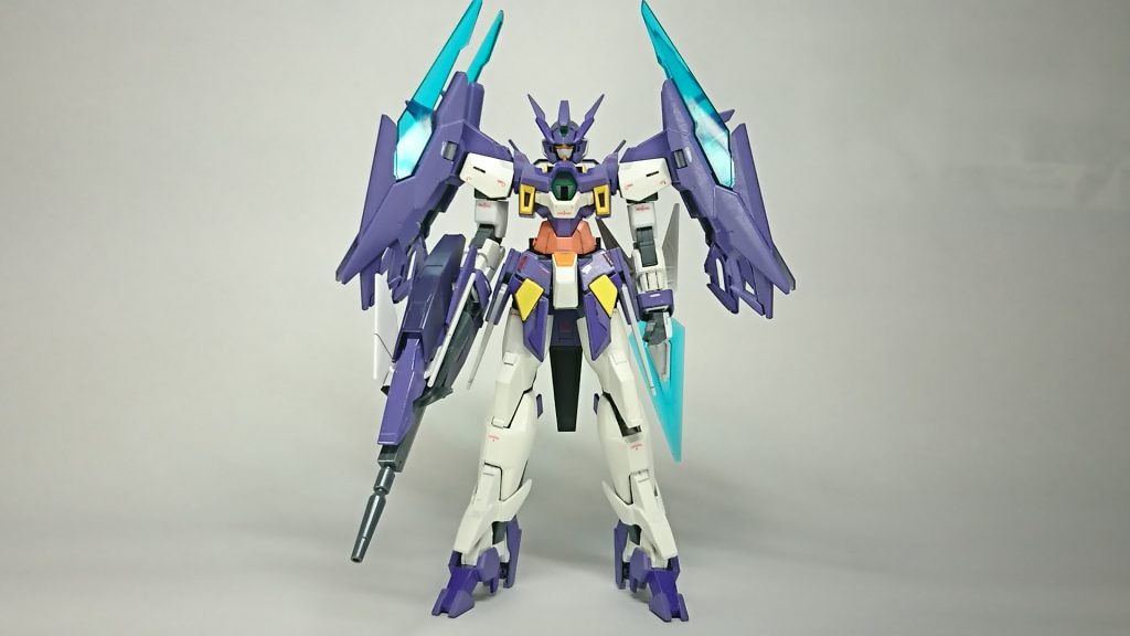 フロントビュー
基本工作を重点的に仕上げ、プラ板とスジ彫りでディテールアップ