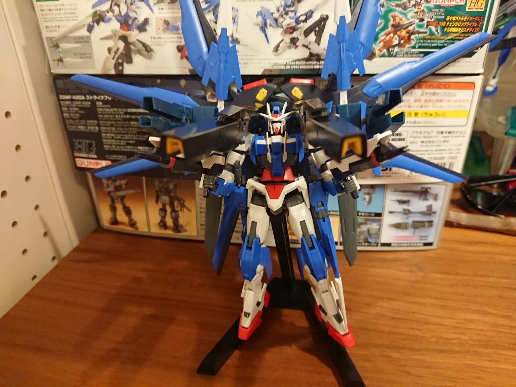 フルバーストは安定せず羽が取れそうです。