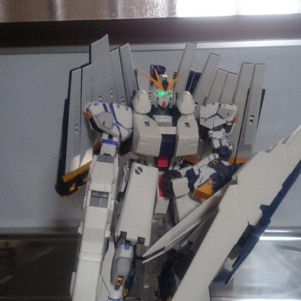 ニューガンダムフルアーマーダブルフィンファンネル