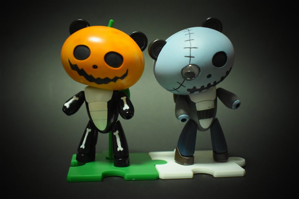 何度も投稿させていただいたこの2体どちらもハロウィンの時期に合わせて作りました。どちらもベースはパンダプチッガイを使用しています。