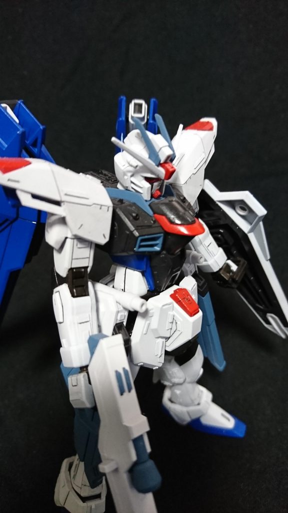 フリーダムガンダム(再)–5枚目/制作者：白黒魔