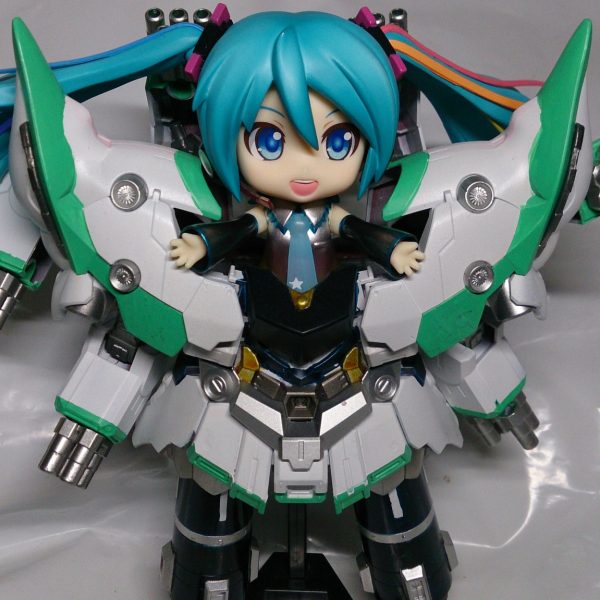 NZ-999GSR/Ｍ ミク専用ネオ・ジオング