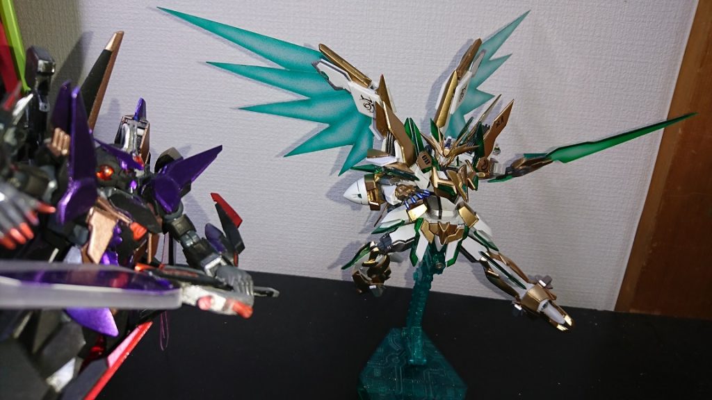 そこらへんにあったダブルオーとブンドド