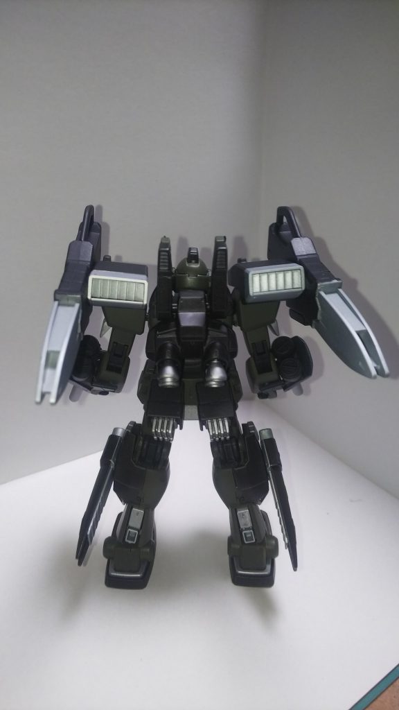 腰部にブースターが追加