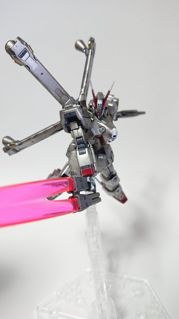 仕上げはコミック1巻表紙をイメージしてスポンジチッピング
最後に半艶でトップコートしてます