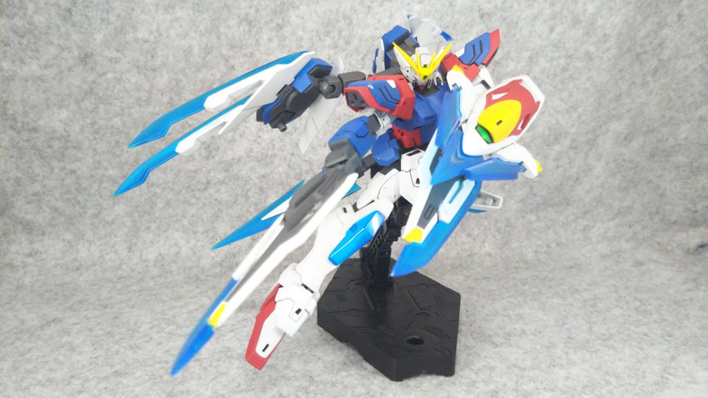 ウイングガンダムゼロスラッシュ–2枚目/制作者:やすしおすし