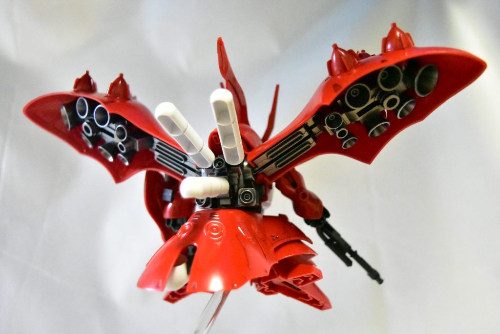 テッカテッカにしたかったので本体はパールコート、フレームはガンメタを吹いてます！