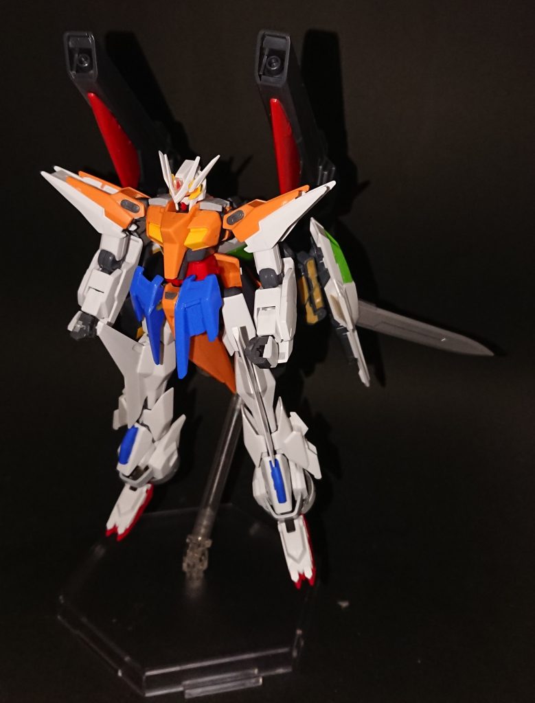 塗装前です。基本的にアリオスガンダムをベースにメテオホッパーのパーツを載せてまとめています