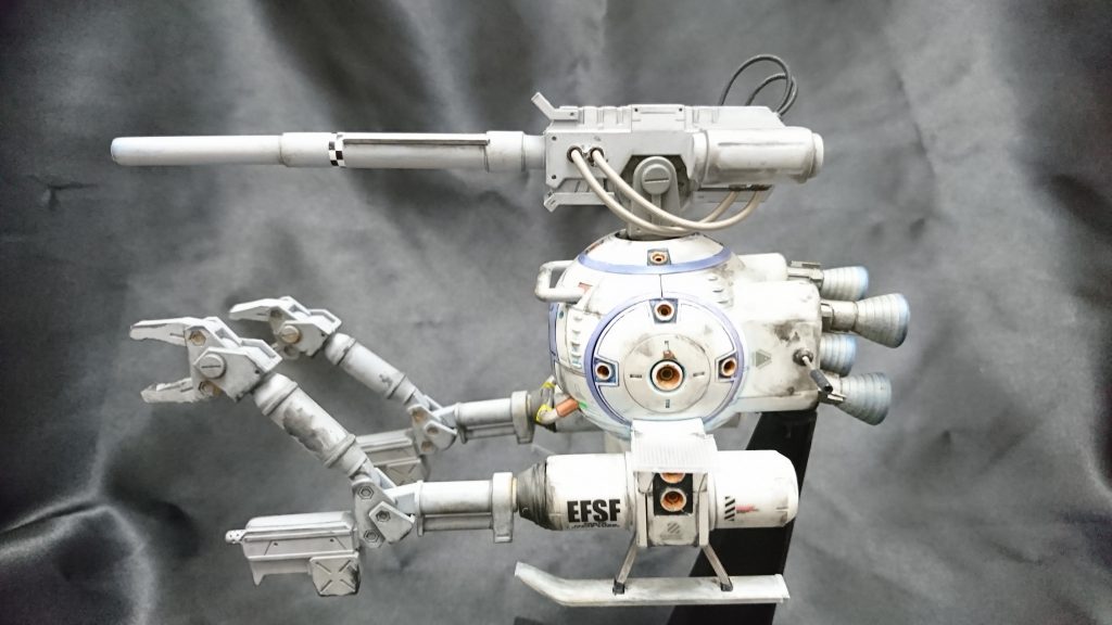 砲塔にはスプリングでエネルギーチューブを模してみました。
E-capの黎明期をイメージしています。