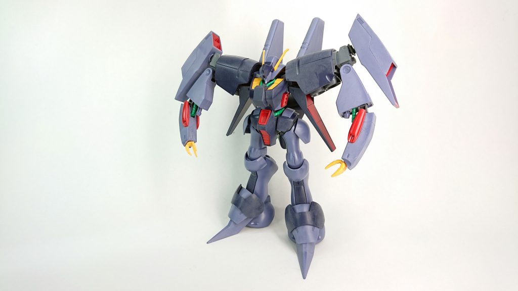 素組状態。
ヤスリはかけてますが(笑)