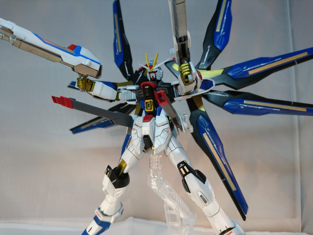 新たな剣–4枚目/制作者：オゼロット少佐