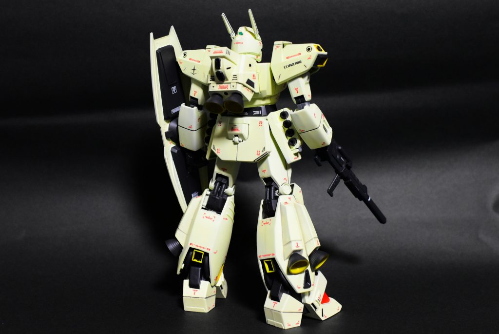 ひざ関節は後ハメが必要です