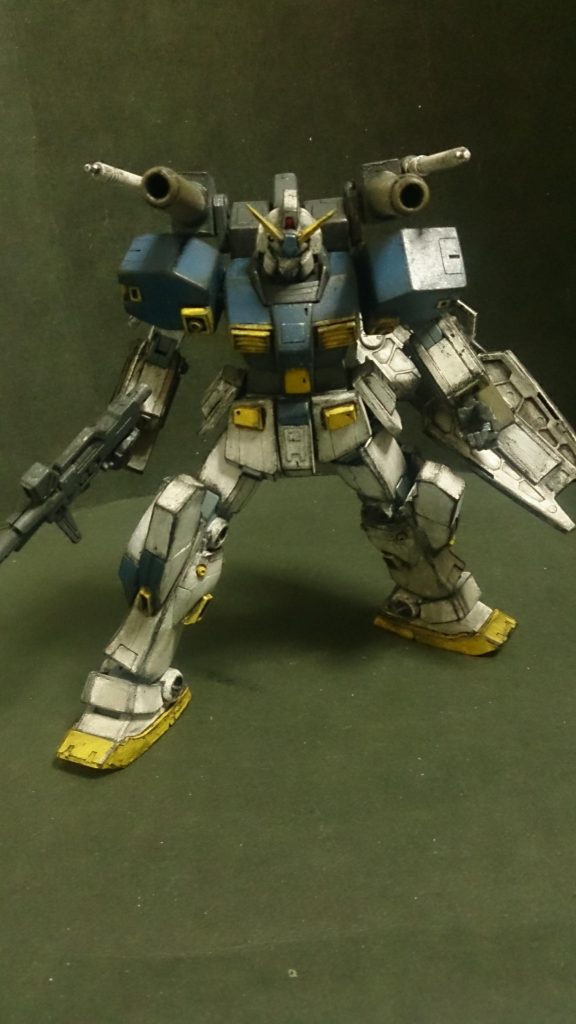 頭部はアレックスを使いまして、顎はエポパテで作りました