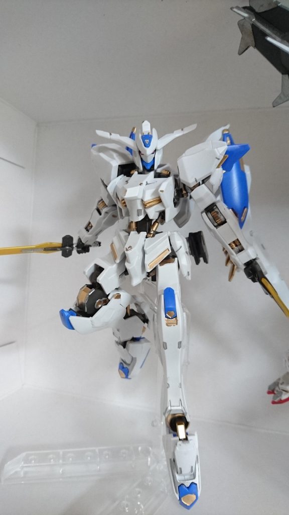 ガンダムバエル、ガンダムバルバトス–2枚目/制作者：SHOTA