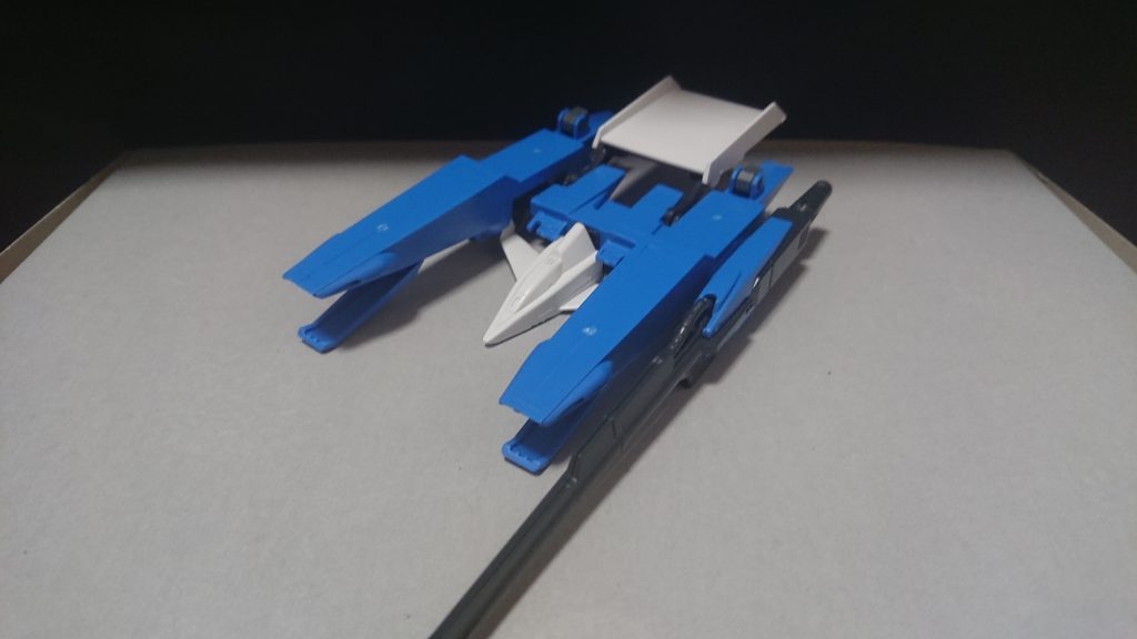 [Gディライザー]
単機でも活動が出来るが長時間の運用は維持出来ない。
一時的ではあるが機体問わずGディライザー乗って戦う事も出来る。