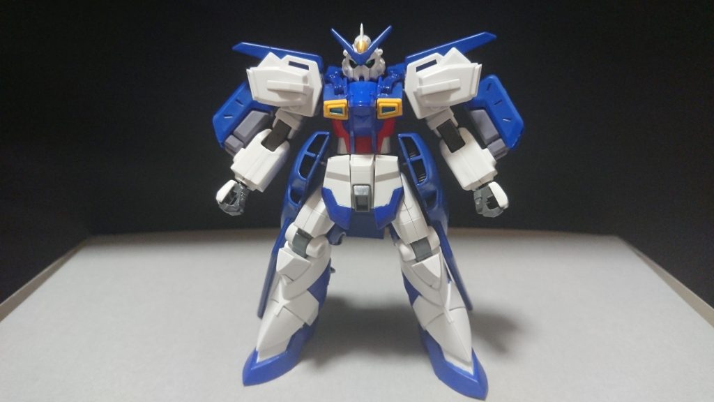 機体名：Gムラサメ・フォース

[武装]頭部バルカン、胸部バルカン、アーム・アーム×２、メガビームキャノン、となっている。

[総合スペック]1.0～13.0の内
７．５と想定。

Gムラサメ・サードの改修機、本体のエネルギー量を1.6倍程増やし無重力下での安定性と機動力を向上させている。
主に２種類のバックパックを使い機体に足りないものを補っている。
メガビームキャノンの名前の由来はゴトラタン等がもつメガビームキャノンと(照射時のみ)同等の威力を発揮出来る為同じ名前にしている。
メガビームキャノンの照射はバックパックを装備していないと機体にかなりの負荷が掛かる為撃つべきではない。