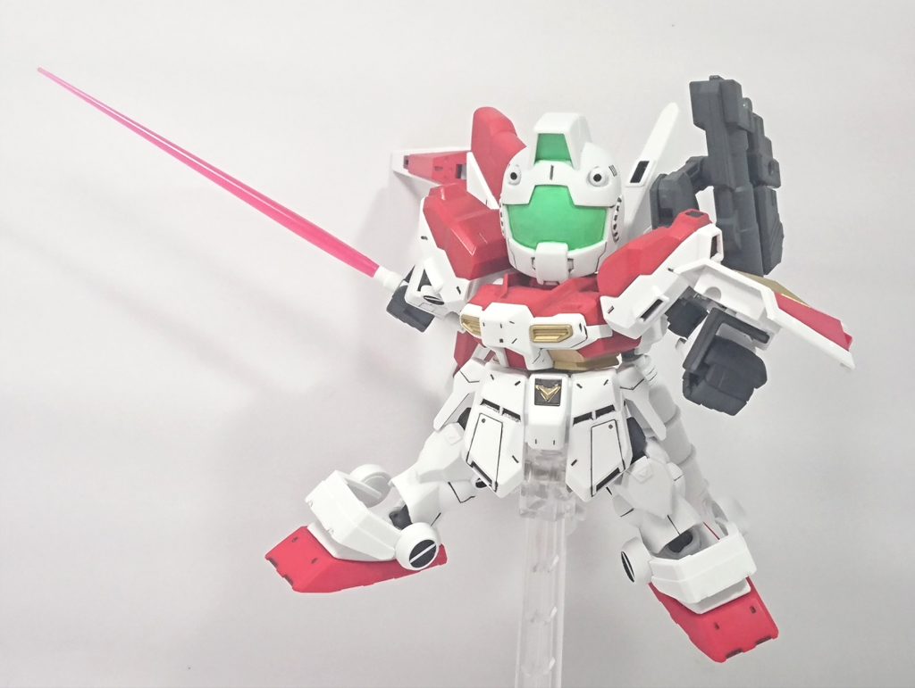 サーベルはGM/GMのものを使用。