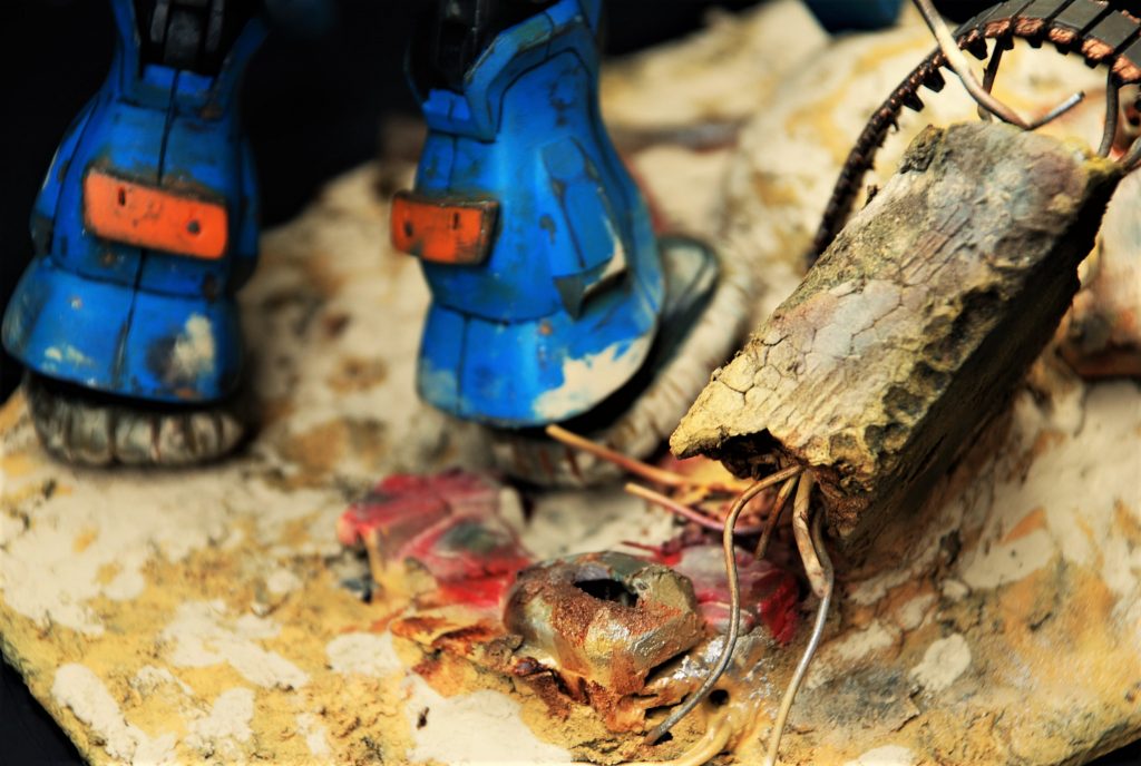 ジャンクパーツからショーンが造った機体という設定なので、いろいろなパーツ寄せ集めです