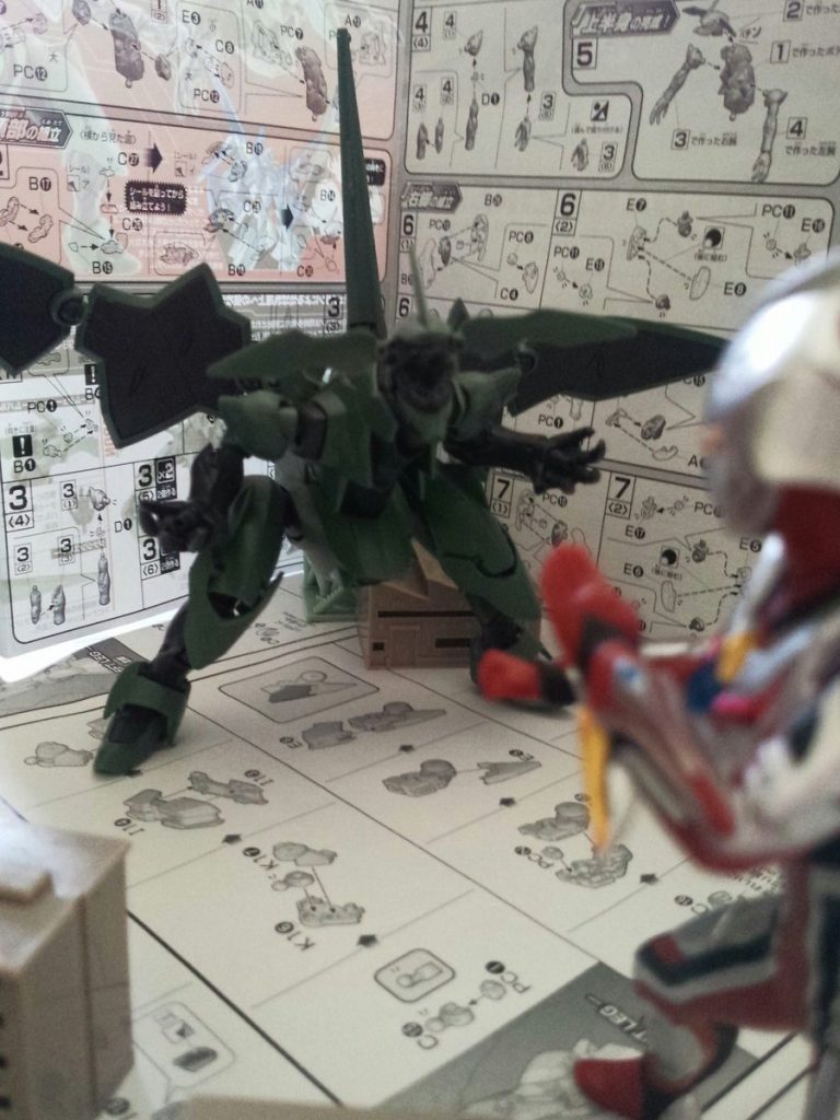 ???「諦めるな……!」