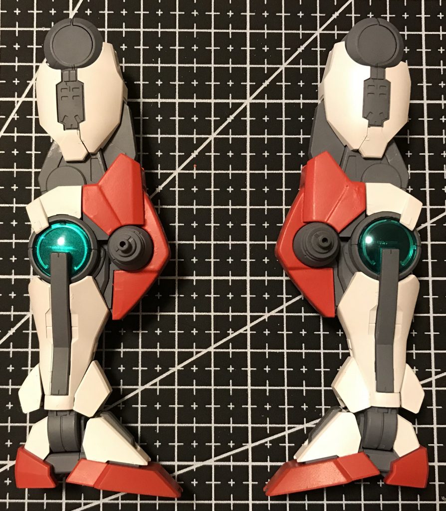 本体に関してはダブルオーライザーと同じで
・フレーム［ニュートラルグレイ］
・白パーツ［白サフ］
・赤パーツ［フラットレッド＆ホワイト］
の色で塗装