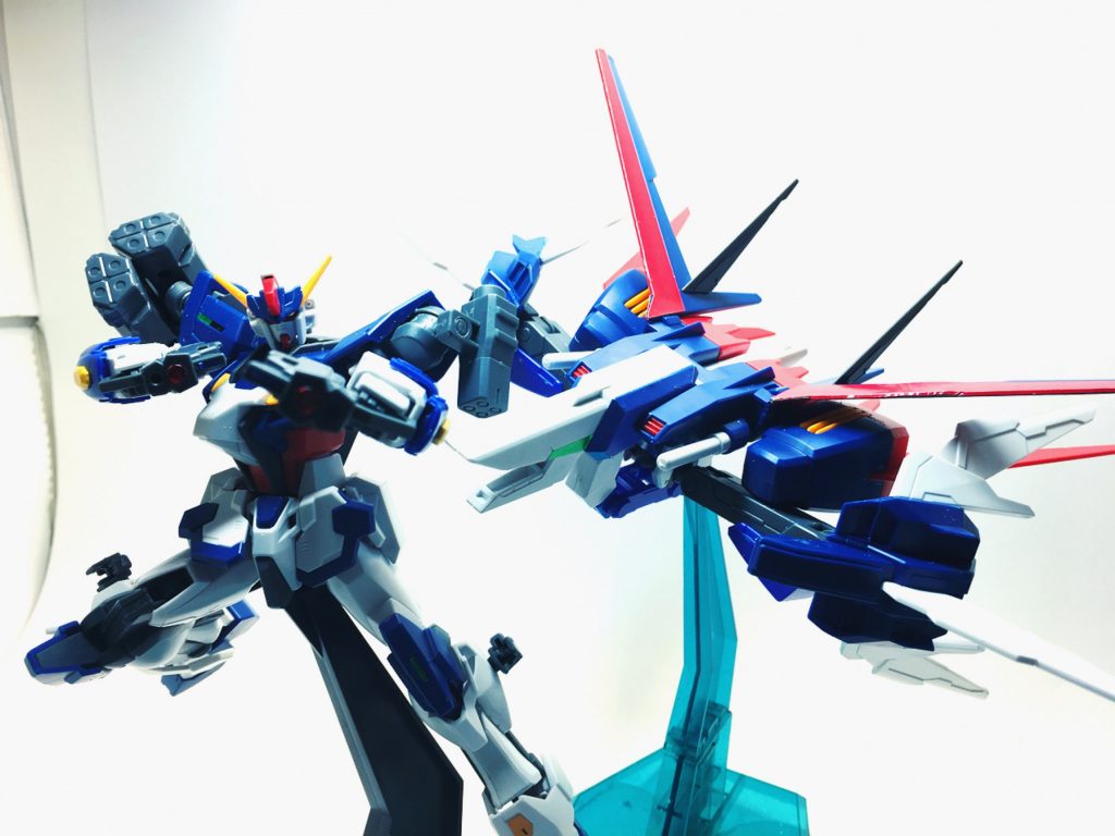 ## トールストライクガンダムグリッド&トールストライカーヴレイブ
ストライカーユニットは単独飛行、支援が可能となっています。