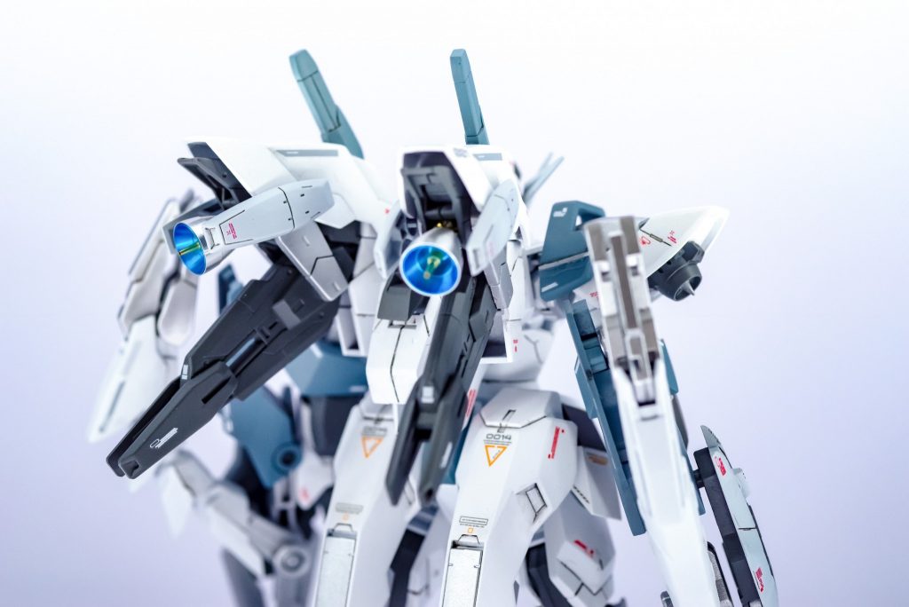 リバーシブルガンダム–3枚目/制作者：RIN